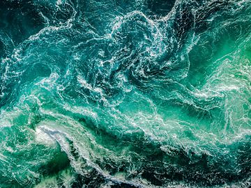 close up image of ocean wave