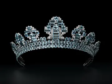 Tiara, Cartier London, 1937. Aquamarine, diamonds and platinum. Vincent Wulveryck, Collection Cartier © Cartier