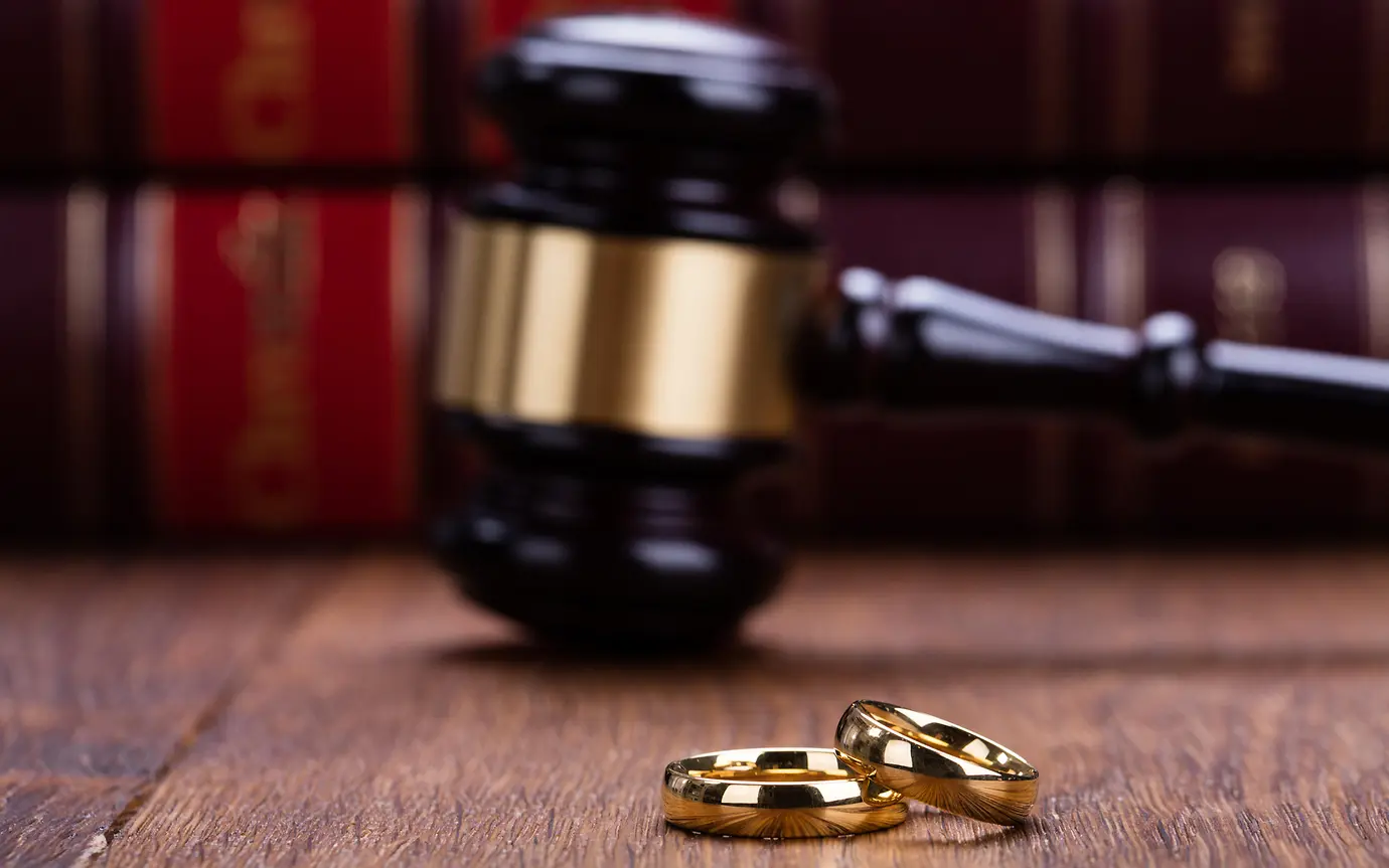 Divorce law with rings