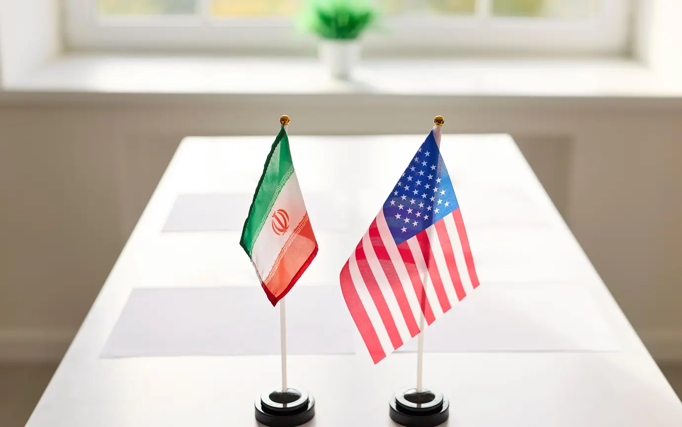 US and Iran flag